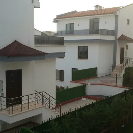 Oasis Akkoey Villa